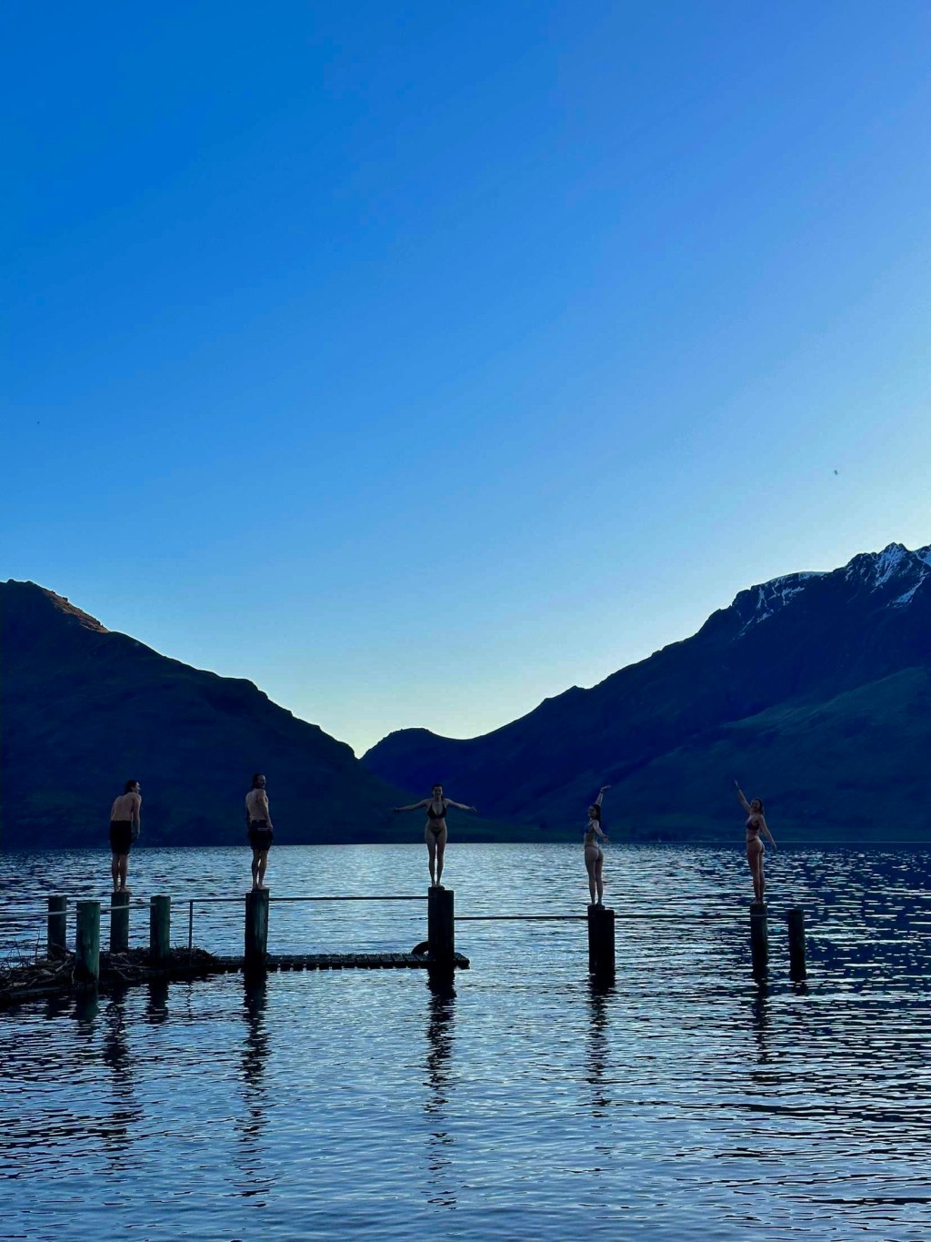 A Six-Week Woking-Holiday in&nbsp;Queenstown